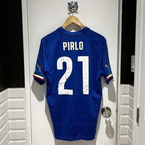 PUMA NWT Authentic Pirlo 21 ITALY World Cup 2014 home soccer shirt, Size L